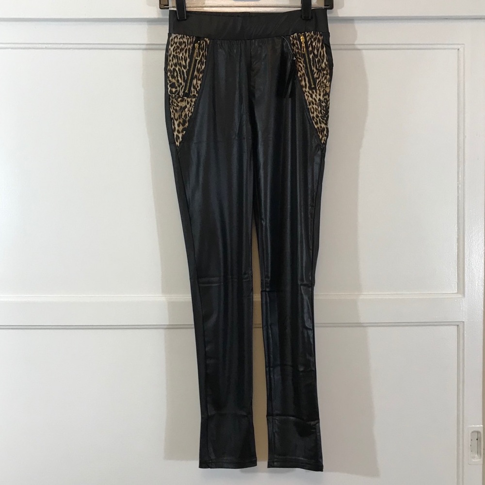 Faux Leather w/Leopard Detail Leggings - Picture 3 of 4